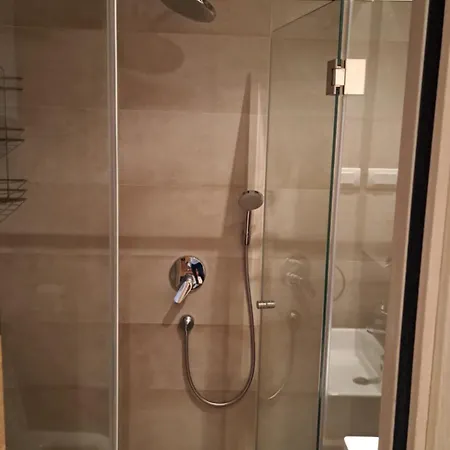 Kamena Kuca Lux Копаоник