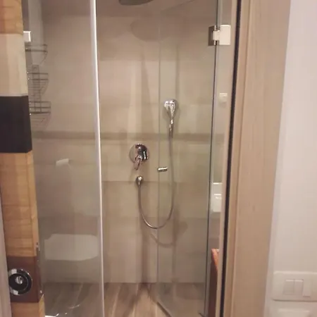 アパート Kamena Kuca Lux *