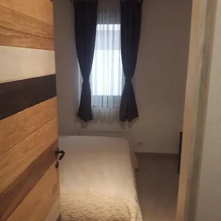 Kamena Kuca Lux Апартаменты Копаоник