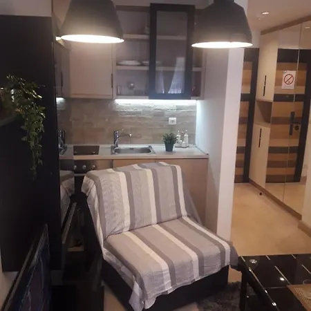 Kamena Kuca Lux Апартаменты Копаоник